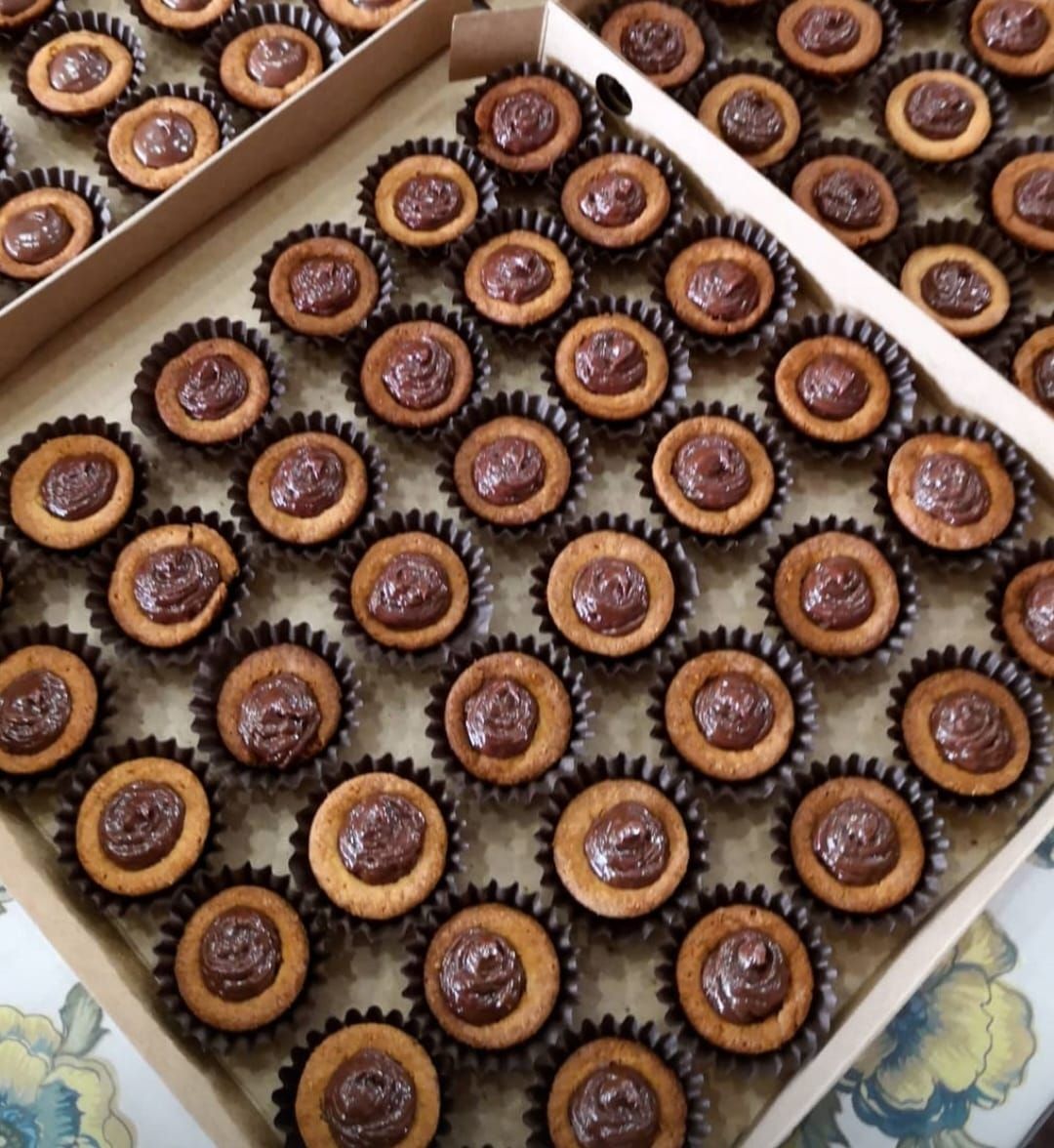 Nutella Pods (Chewy cookie base)