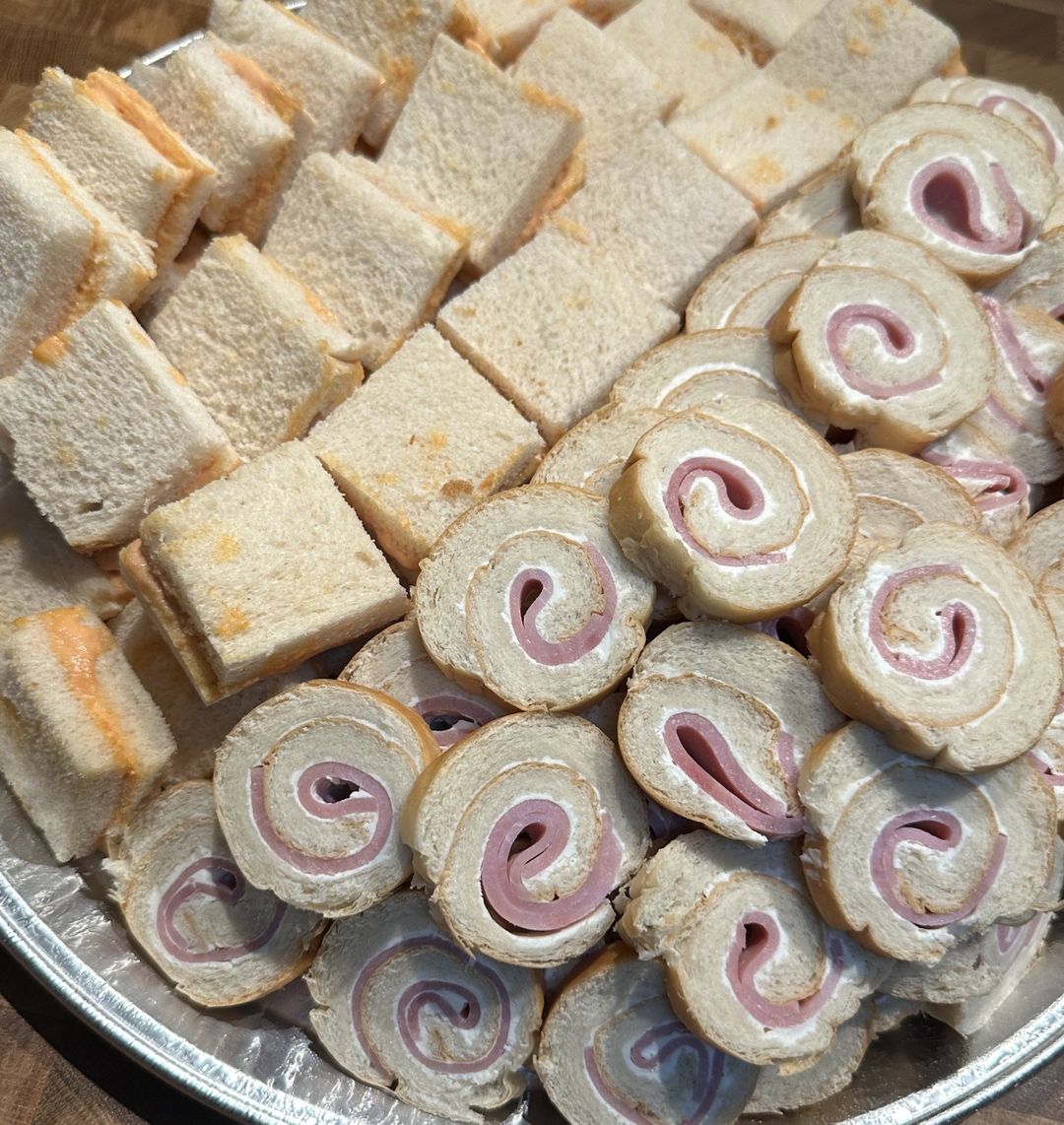 Bandeja De Sandwiches (100 Piezas) 