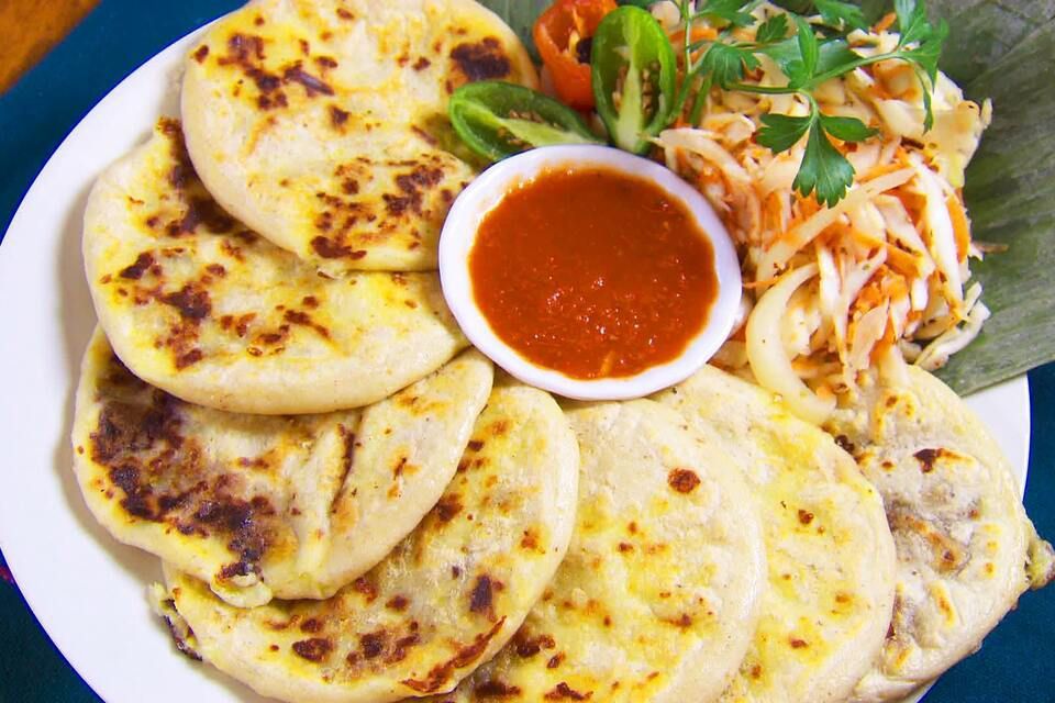 pupusas con queso