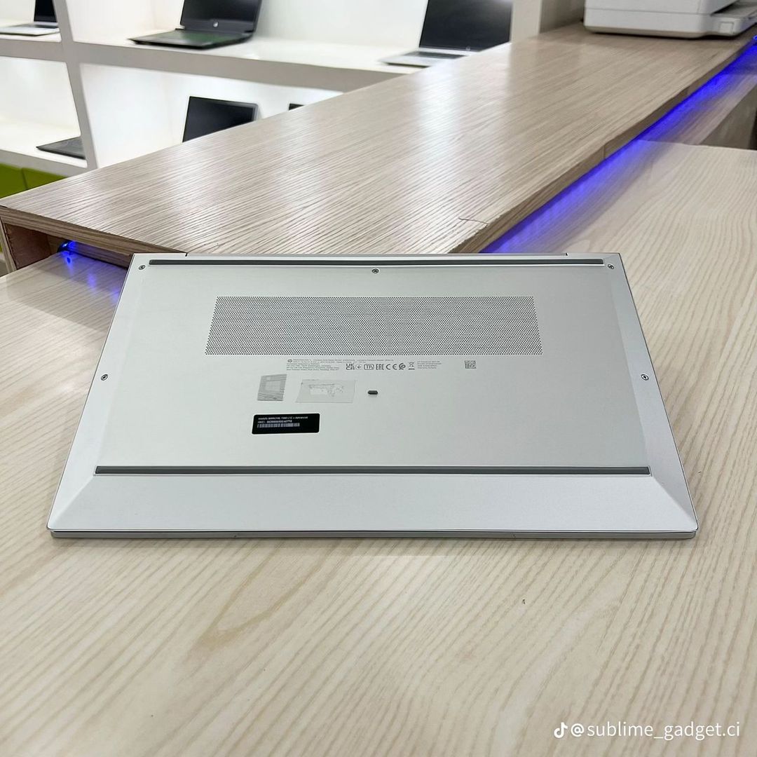 HP 840 g5