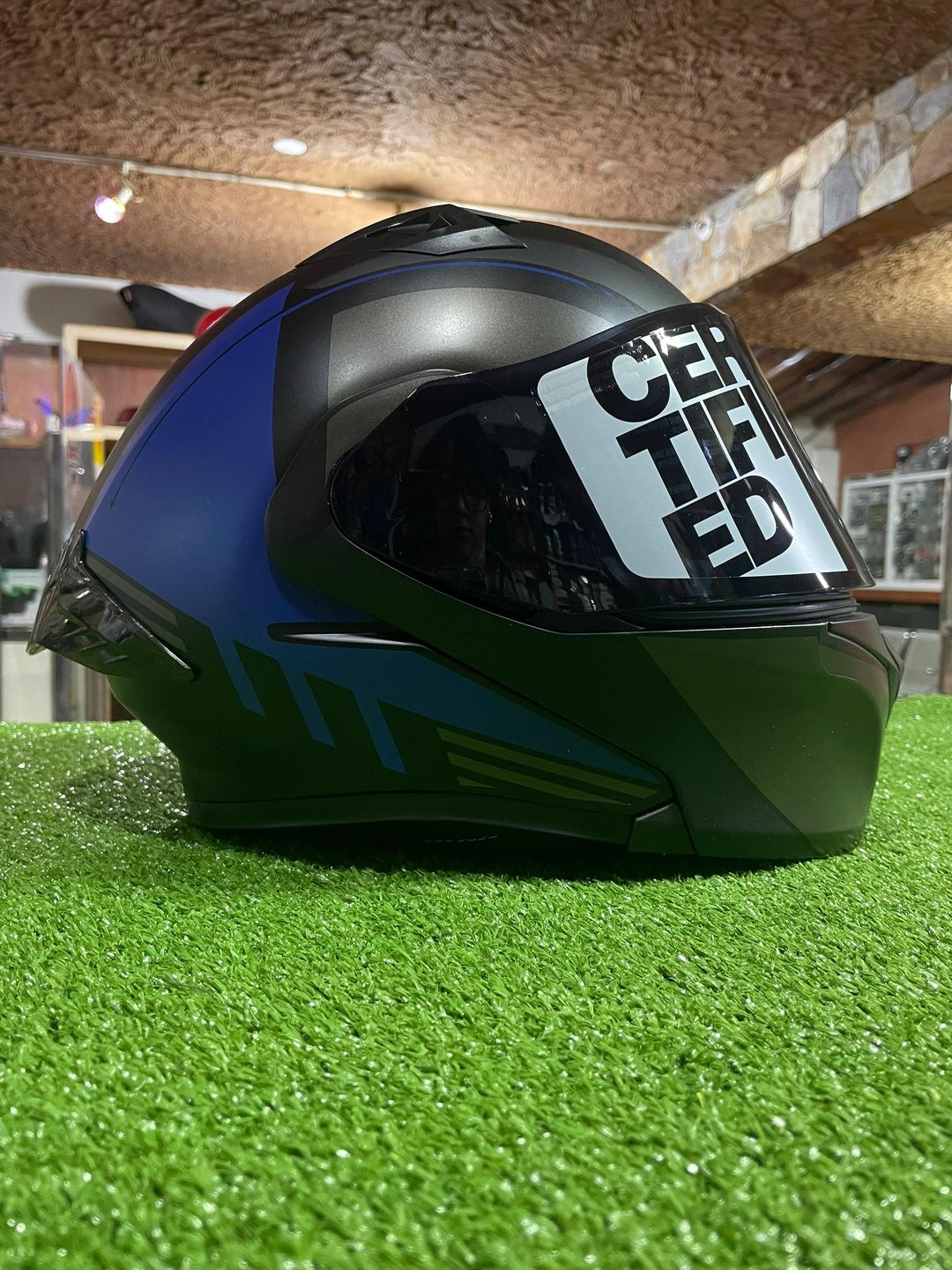 CASCO ABATIBLE DUKO NEGRO CON AZUL 