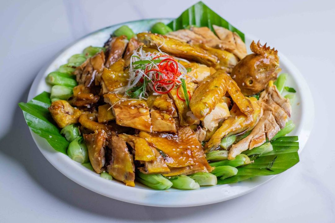 មាន់ត្រជាក់ទឹកស៊ីអ៉ីវបែបចិន