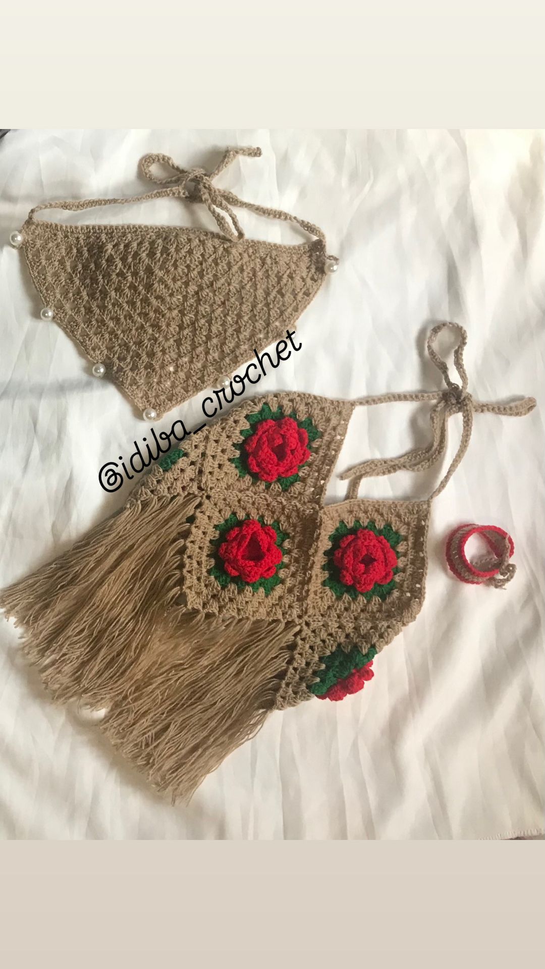 Ensemble haut à franges, bandana perlé et bracelet (1-4ans)