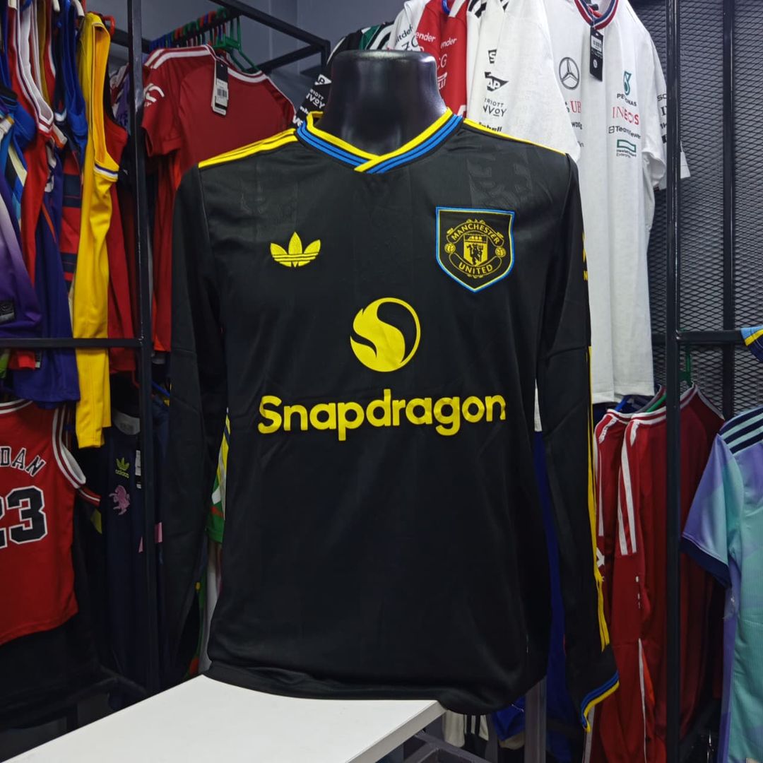 Man U 3rd 25/26 Long Sleeved Fans version 