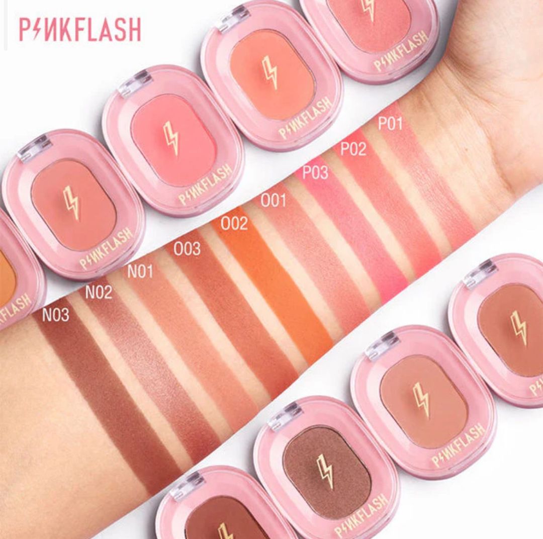 PINKFLASH Chic In Cheek Blush بنك فلاش شيك ان شيك بلشر