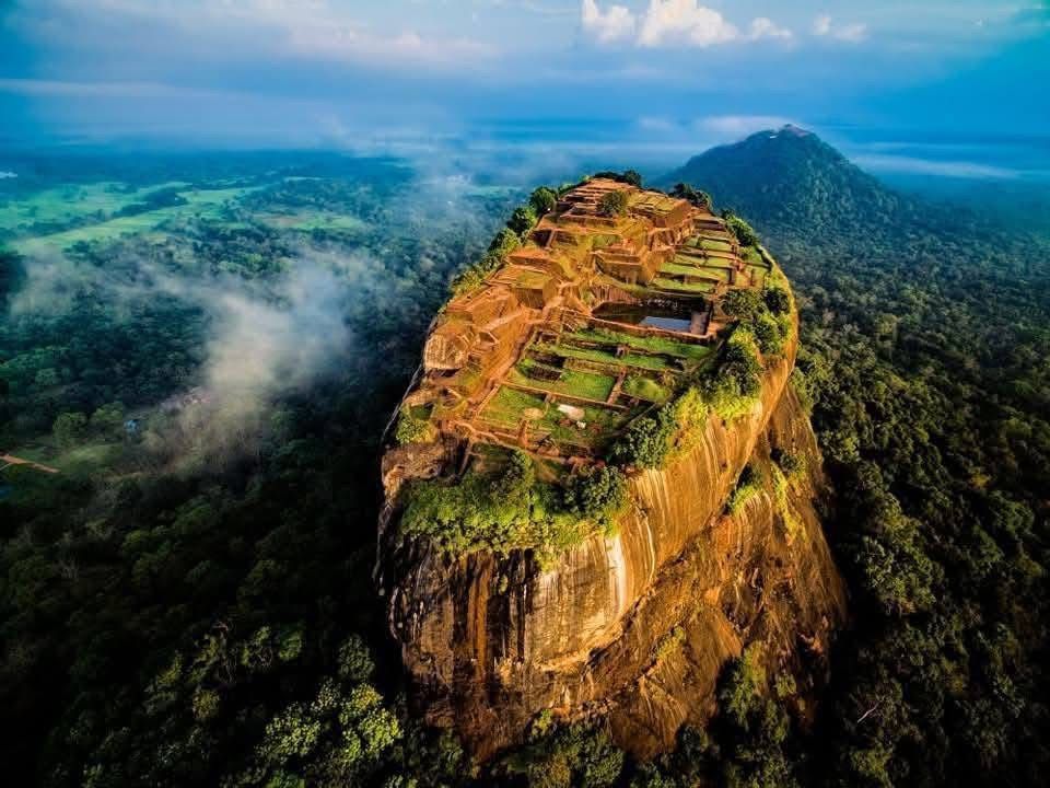 From Kandy To Sigiriya Day Tour