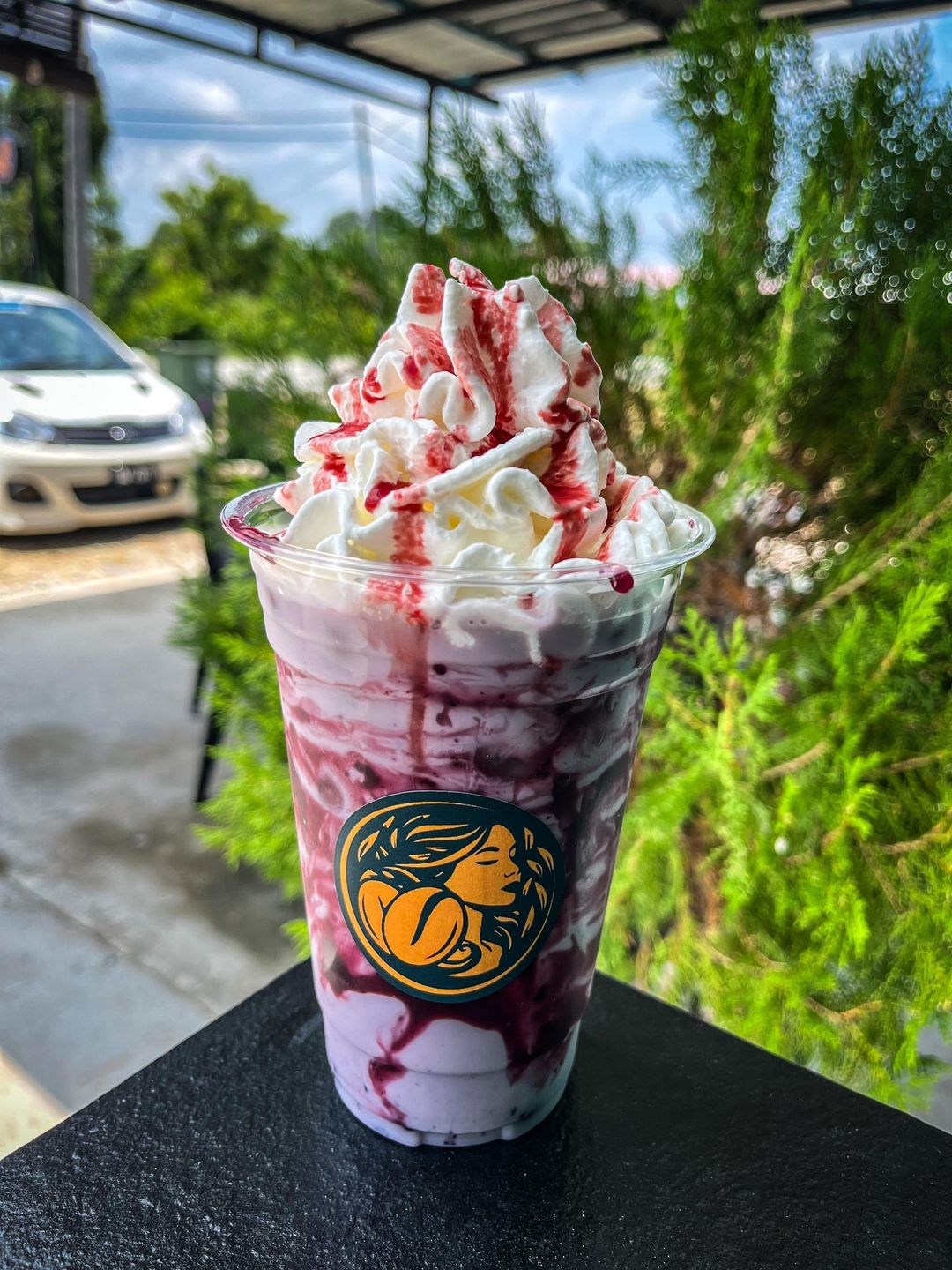 Blackcurrant Yogurt