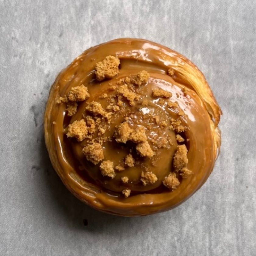 Miso Biscoff Scroll