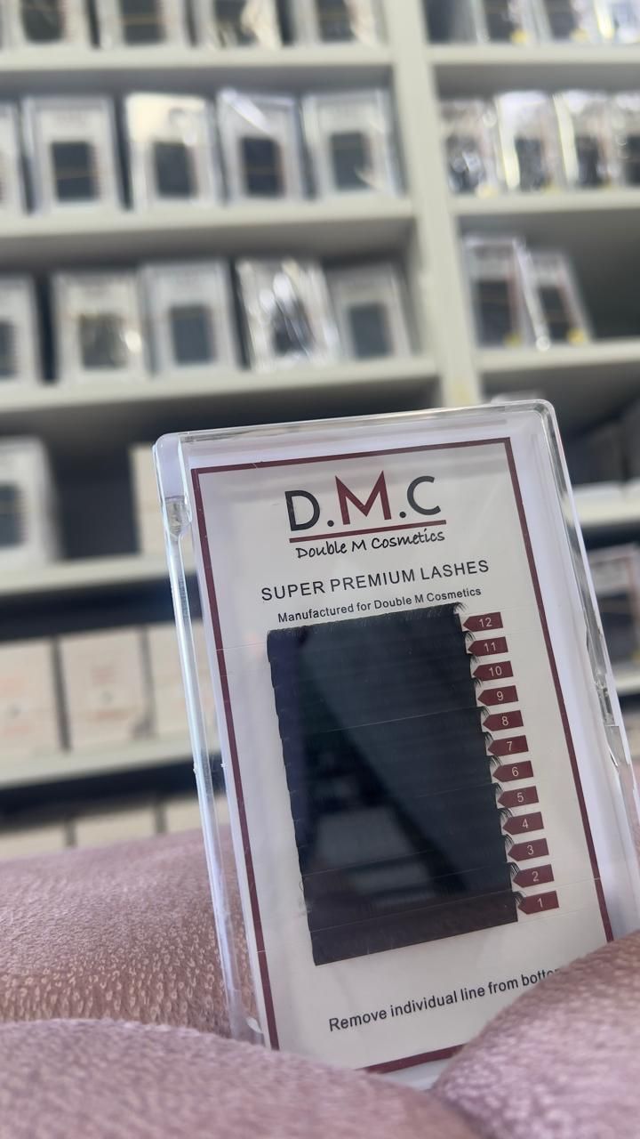 DMC LASH EXTENSION BOX