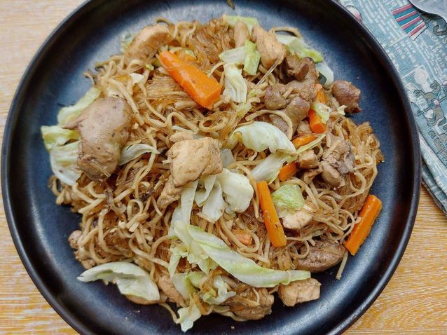 Mixed Pancit