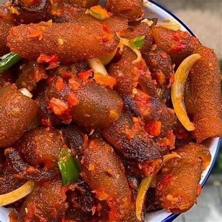Ponmo (Dried cow skin) 