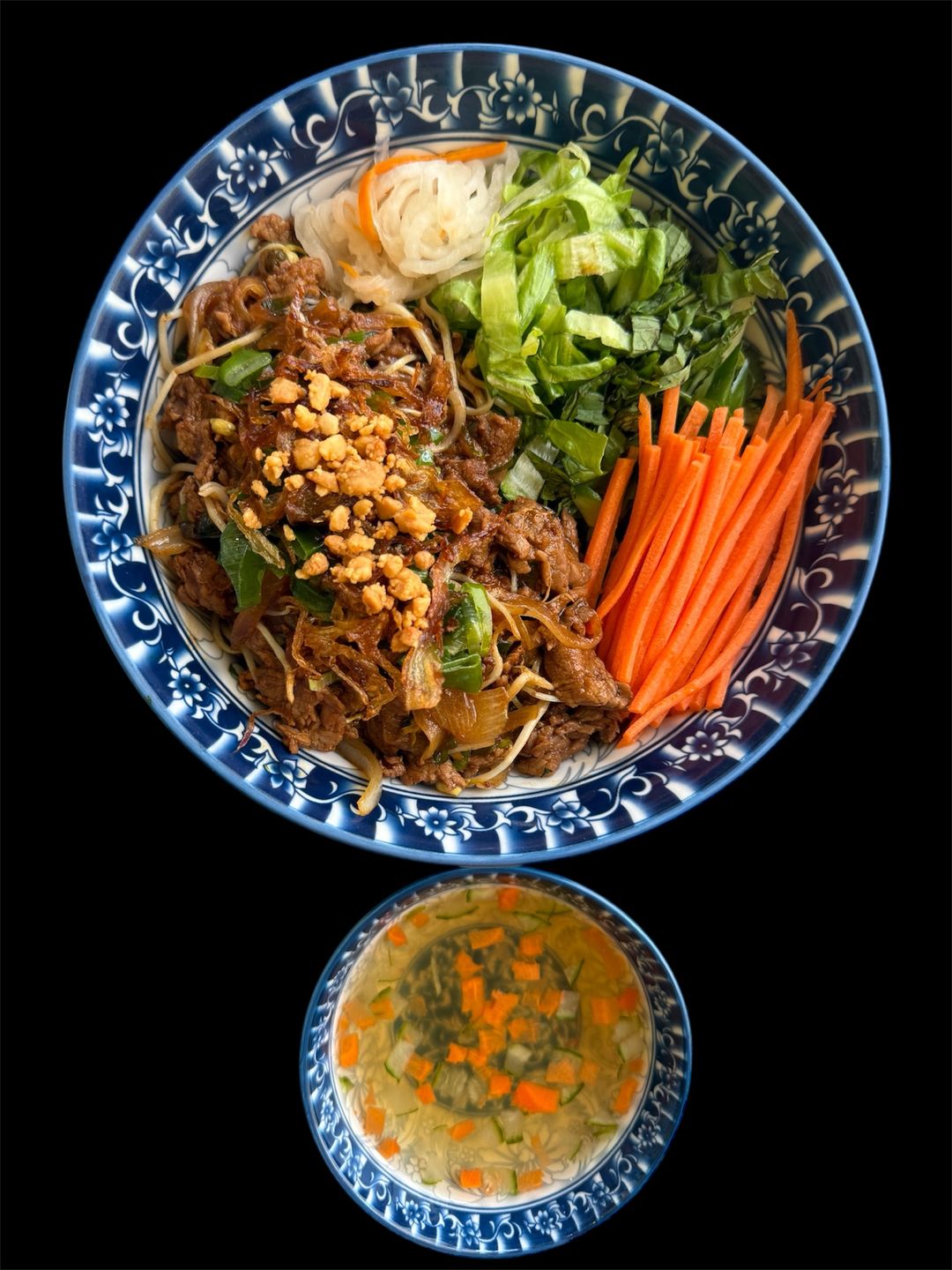 SIGNATURE BEEF BUN