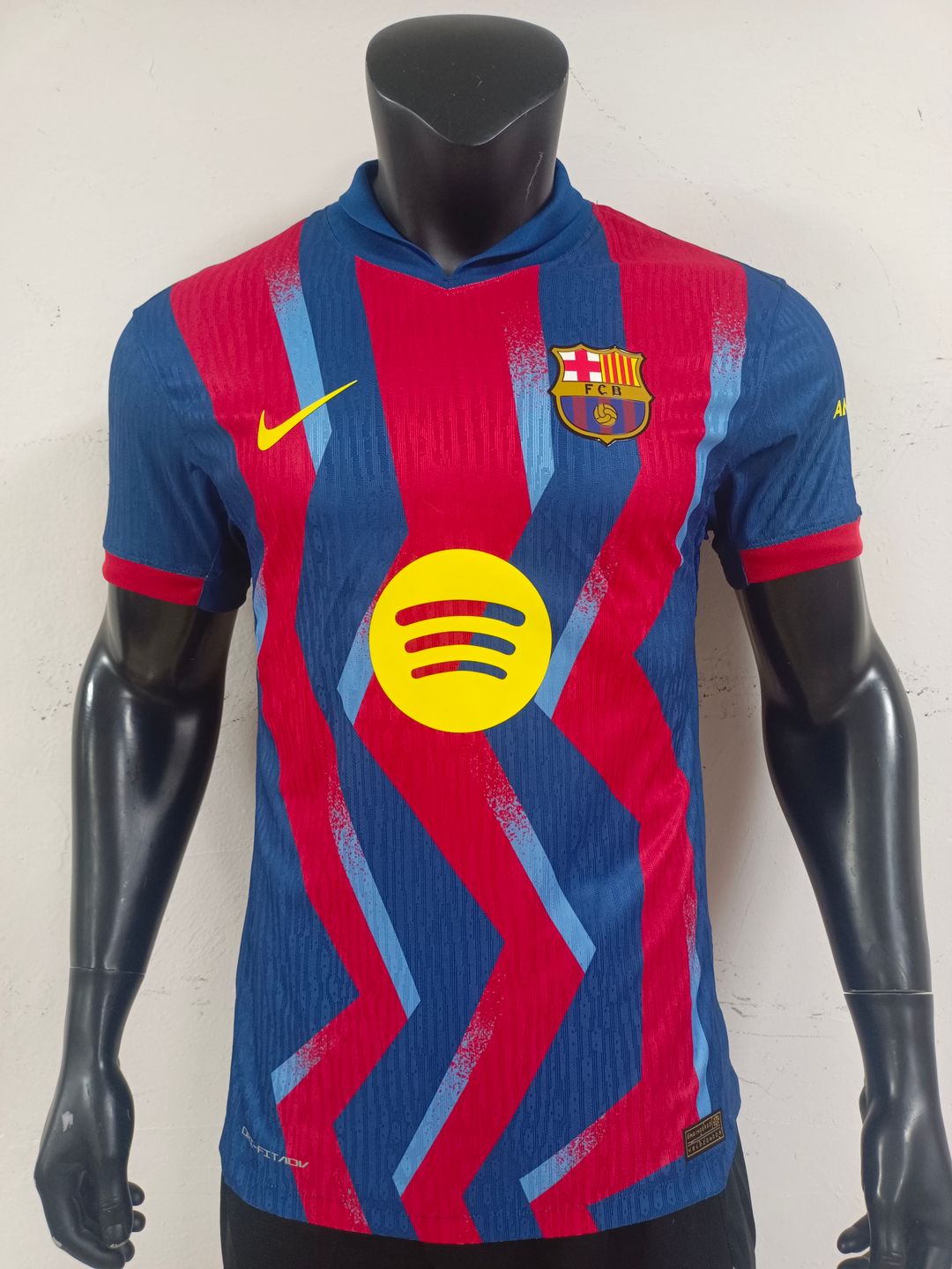 FC Barcelona 2025/26 Fourth Shirt (Navy / Claret / Yellow)