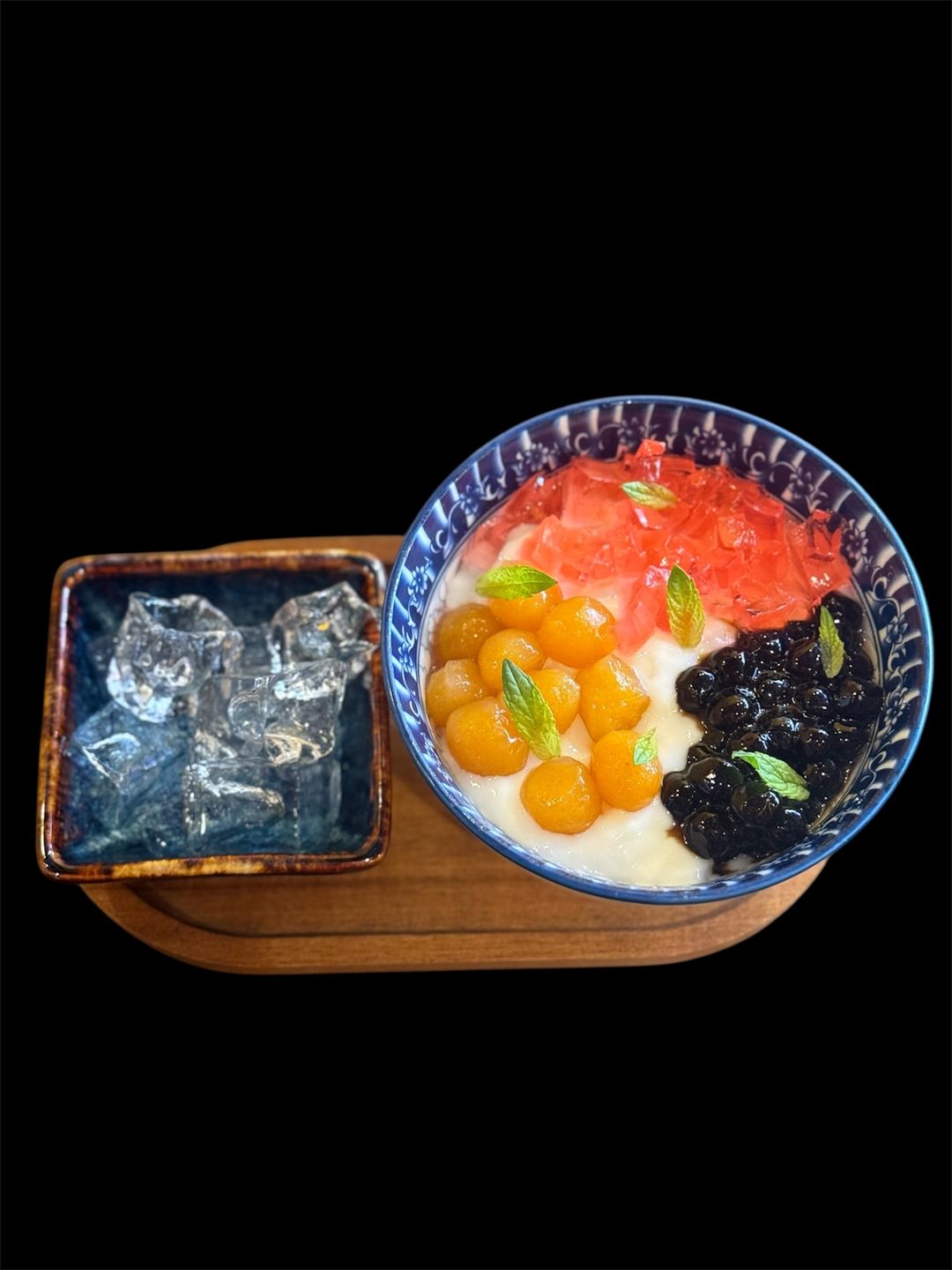 TRADITIONAL VIETNAMESE DELICACY