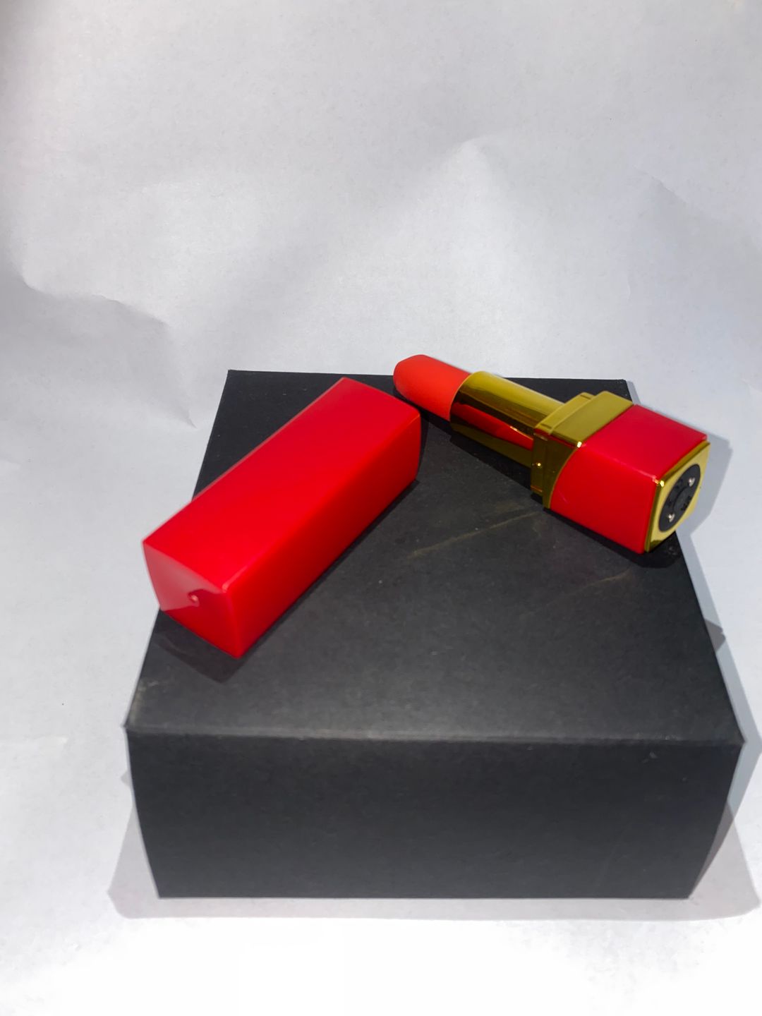 Pinta labios Vibratorios
