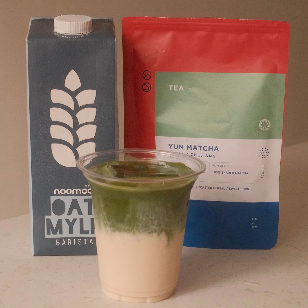 matcha oat latte  