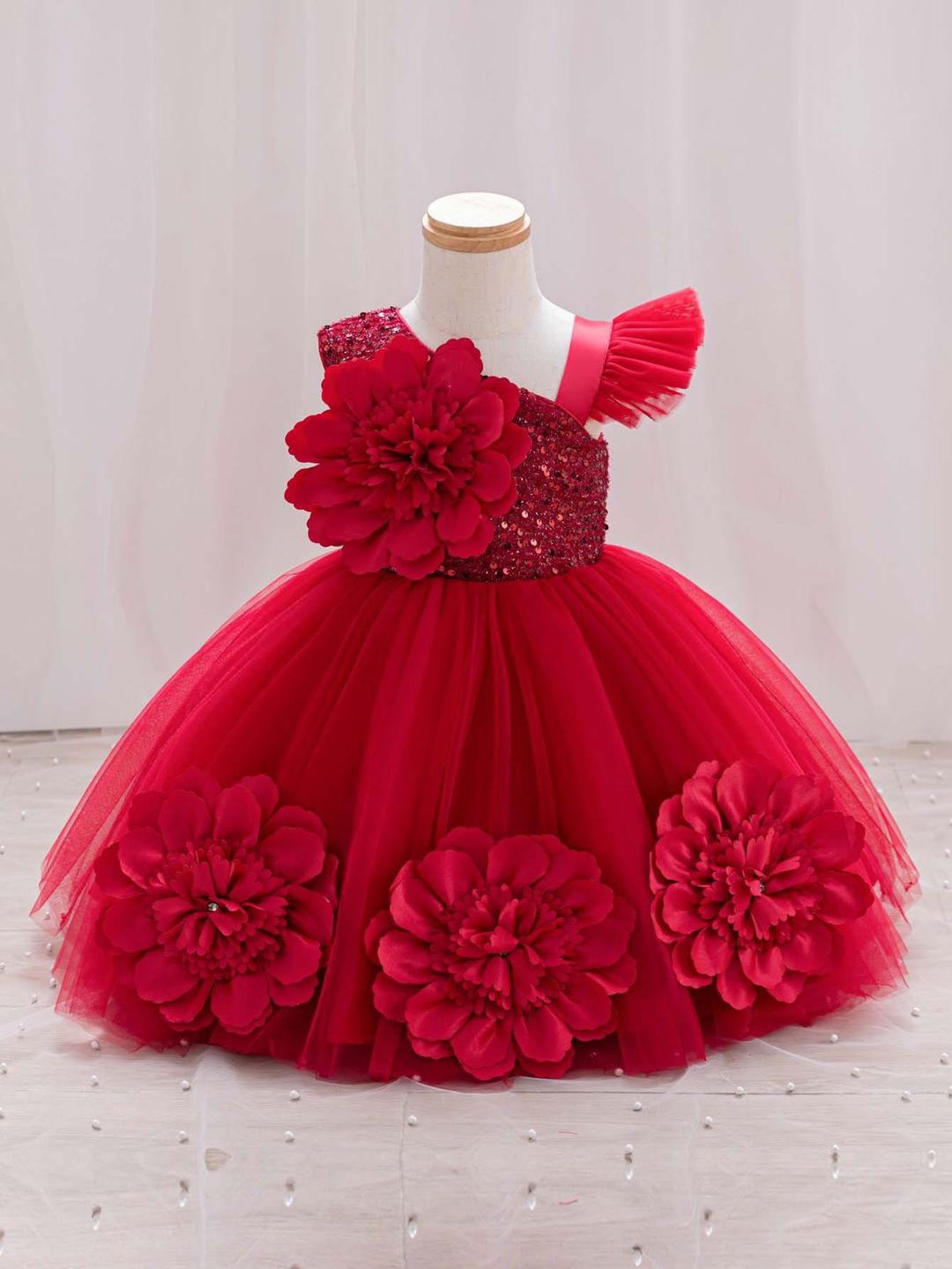 Dress 1-6years 22,500 Order inafungwa 24/9/25 red