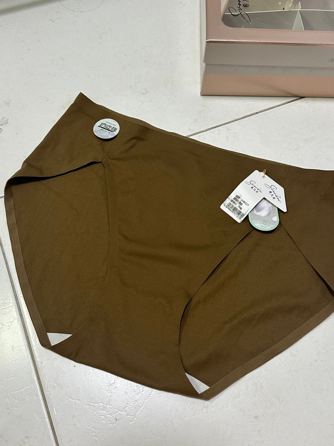 Ice Silk Undies Plain (Free Size, Size S - Waist 36” Maximum)