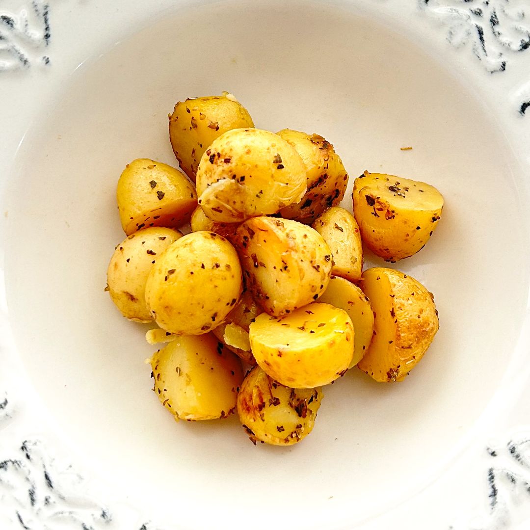 Papas salteadas al ajillo