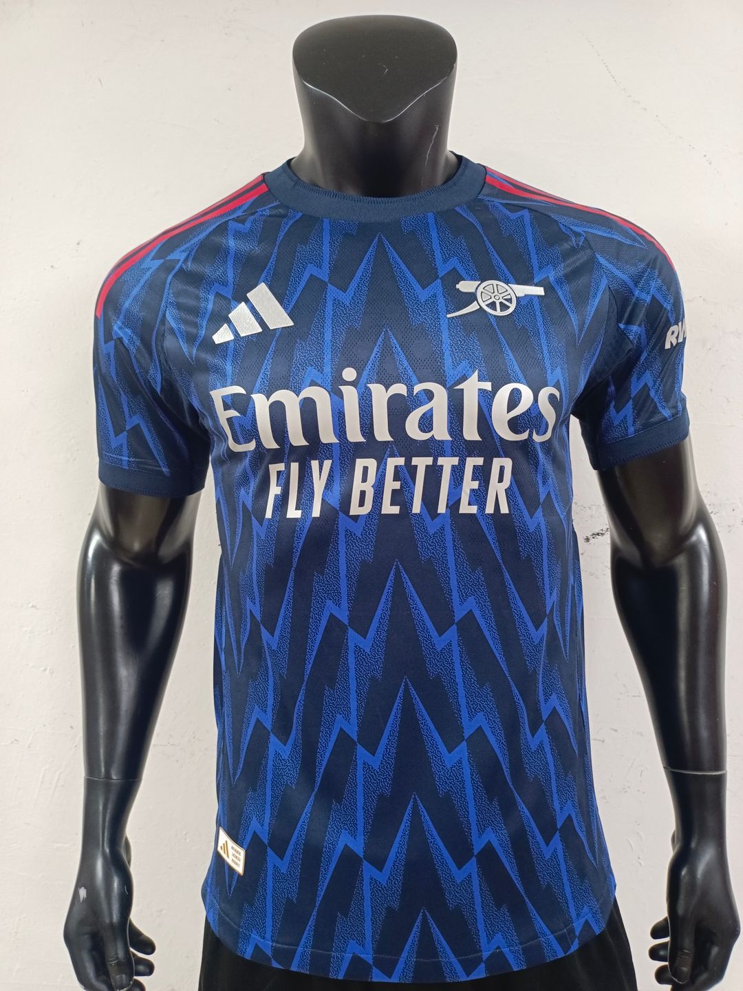 Arsenal 2025/26 Away Shirt (Navy / Red / Blue)