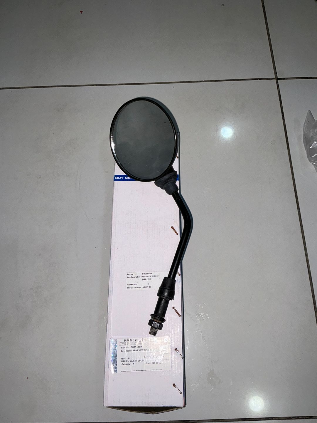 REAR VIEW MIRRORS LH B001948R