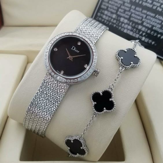DIOR