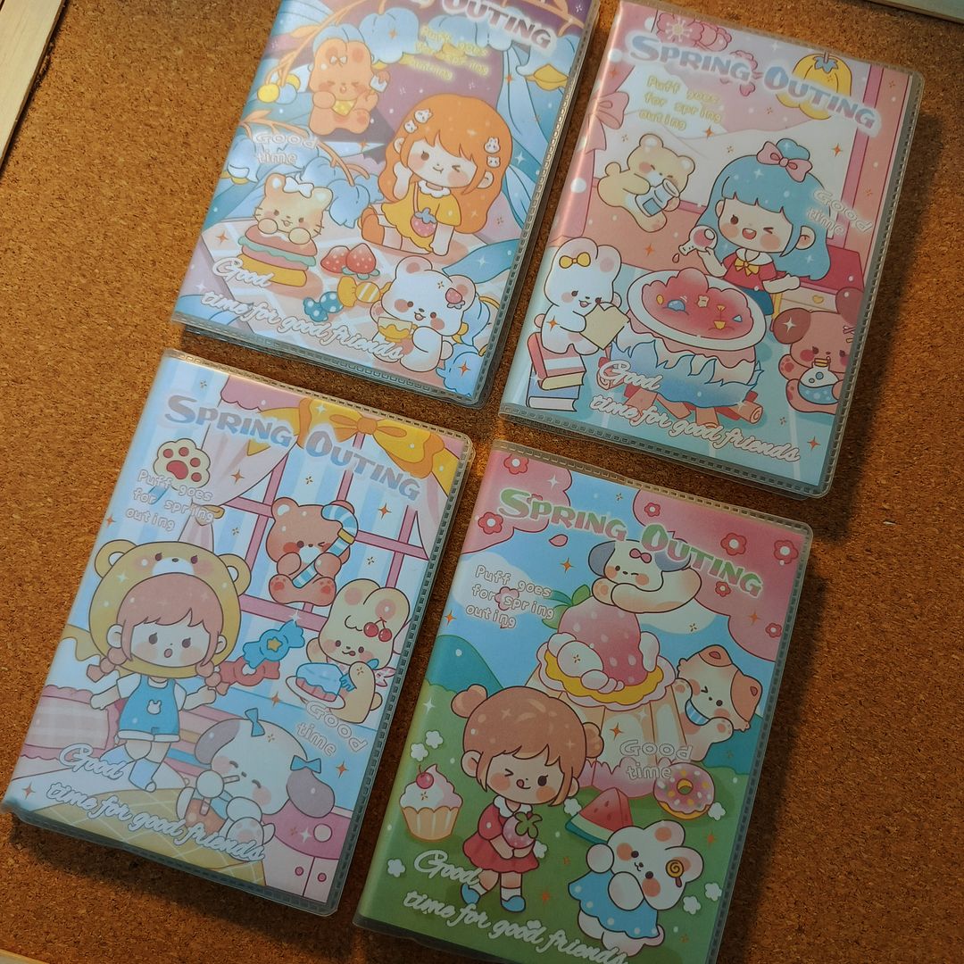 Spring Outing Theme A7 Rubber Cover Mini Pocket Notebook - 春日出游主题A7胶套迷你口袋本子