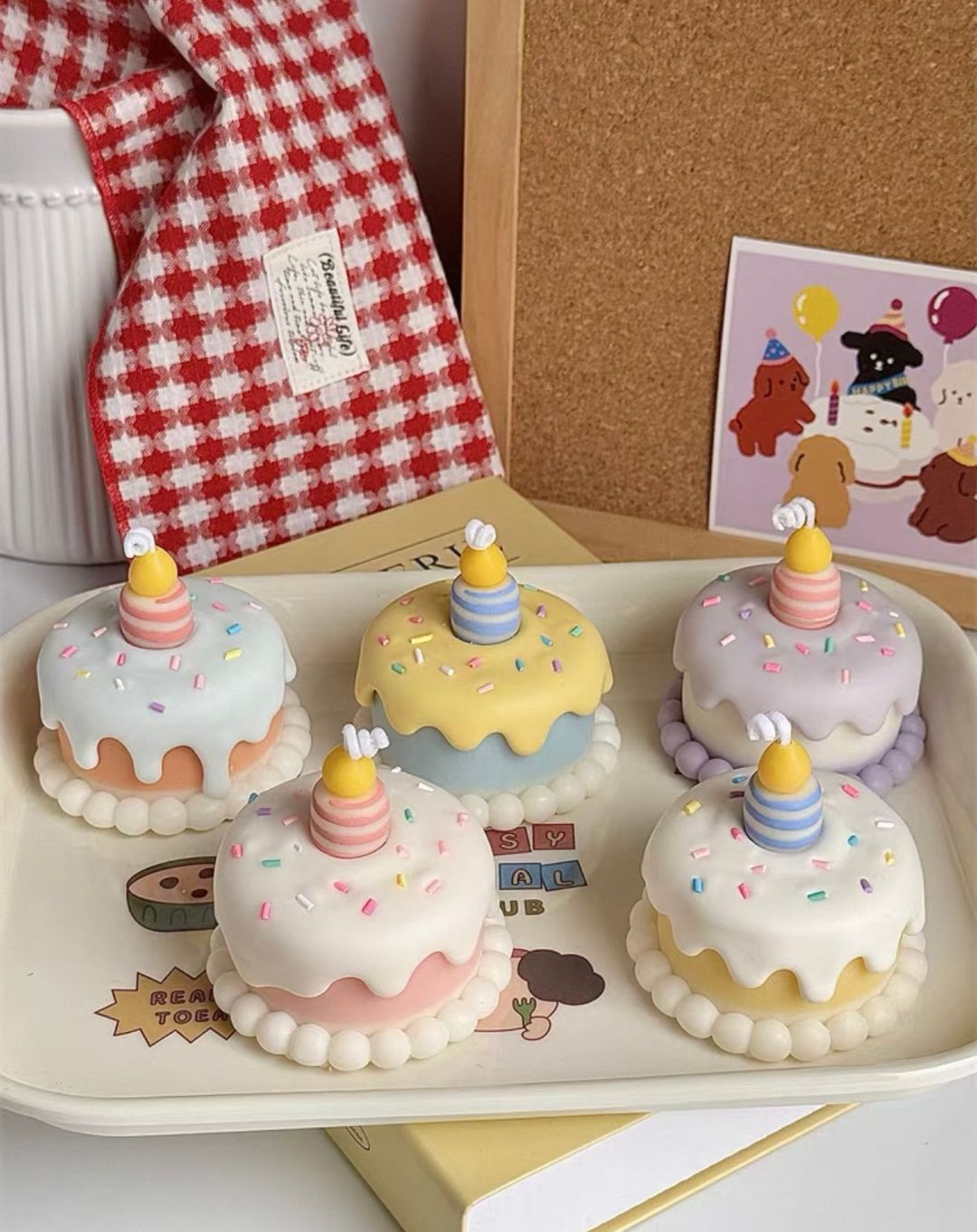 Dessert cake style candle
