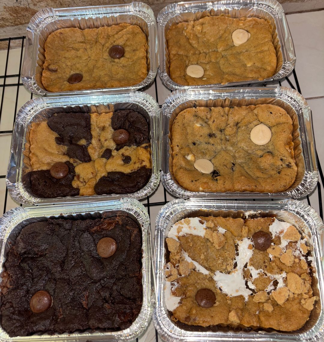 Medium Cookie Cakes