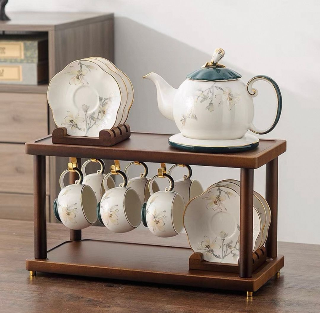 Medieval style teaset and pot