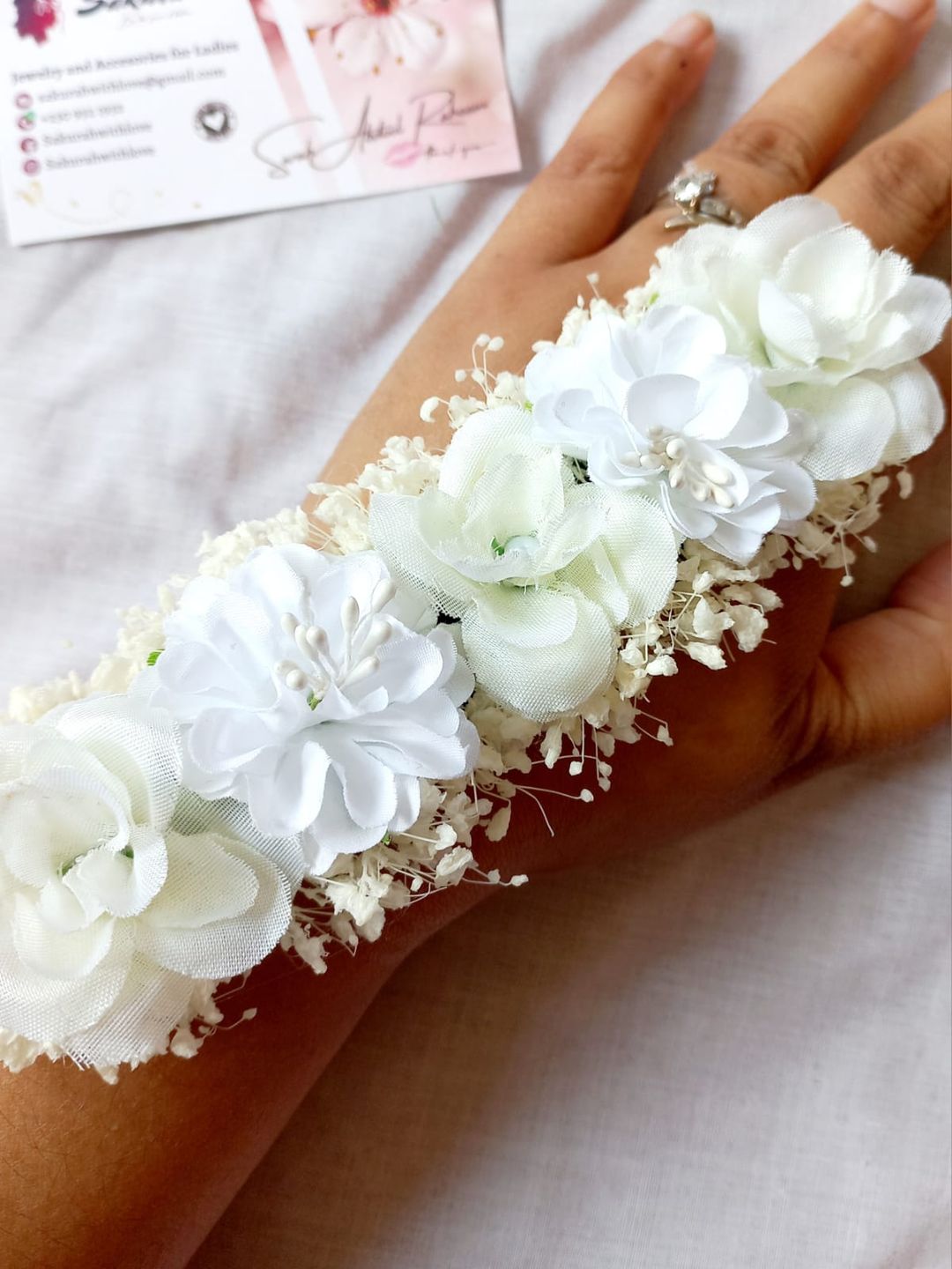Tattoo Corsage – Bridal Floral Elegance 🌸✨