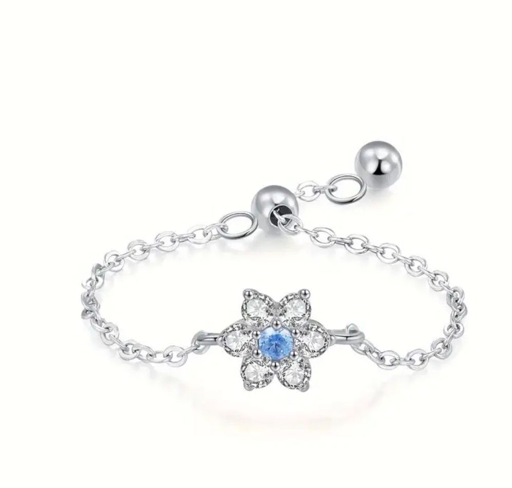 Adjustable blue ring 