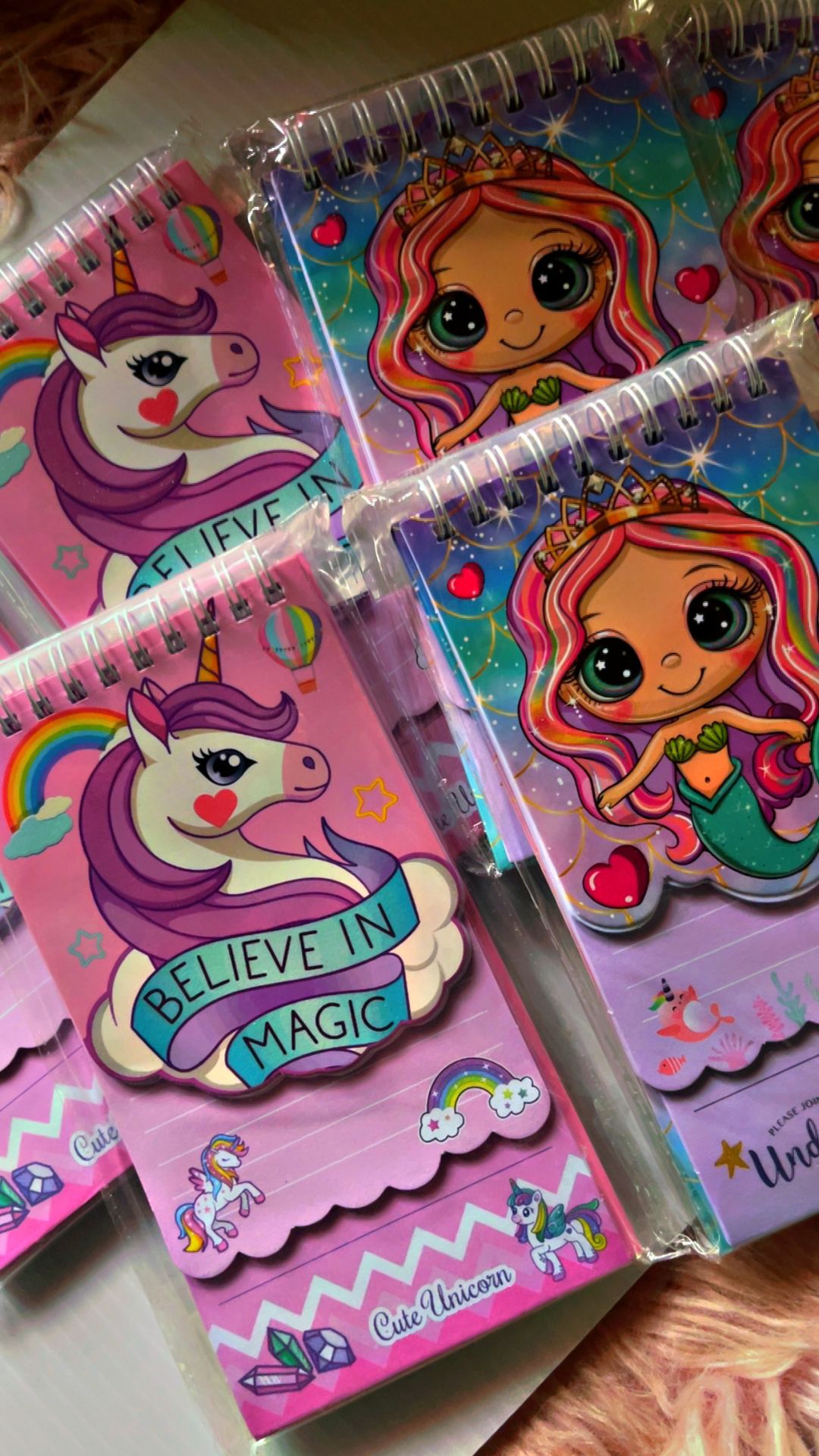 MOM-ments Custom Books 📕 💕🛍️