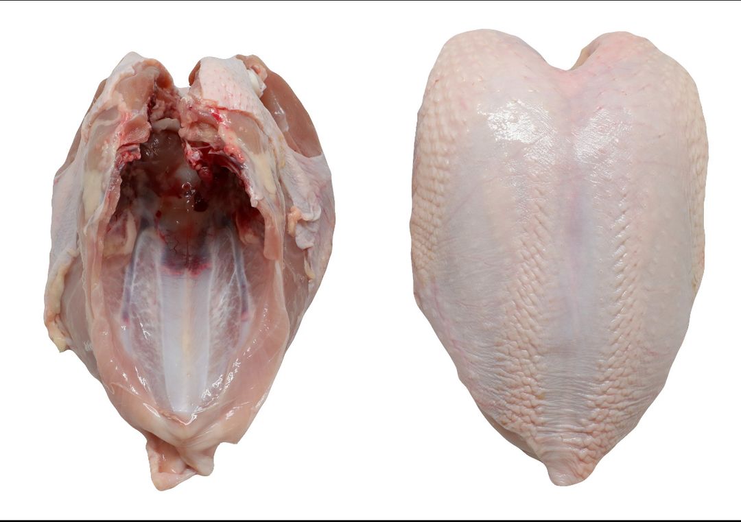 Halal Taiwan broiler chicken 「Breast with bone -1KG」 清真台灣肉雞-帶骨雞胸