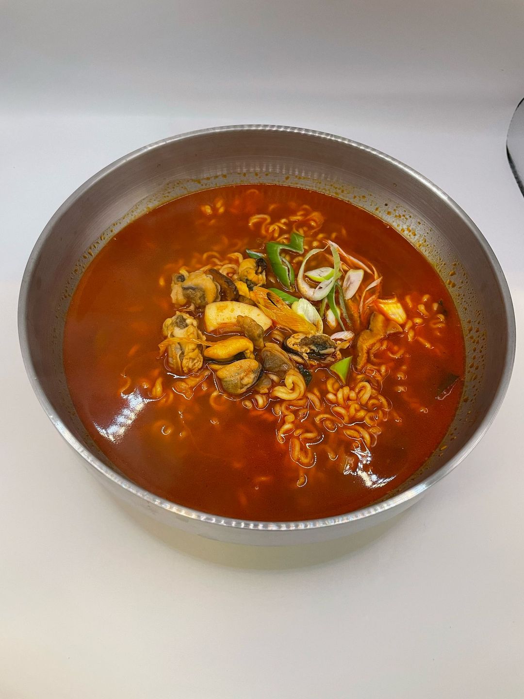 Seafood Spicy Jjampong Ramen 해물짬뽕라면