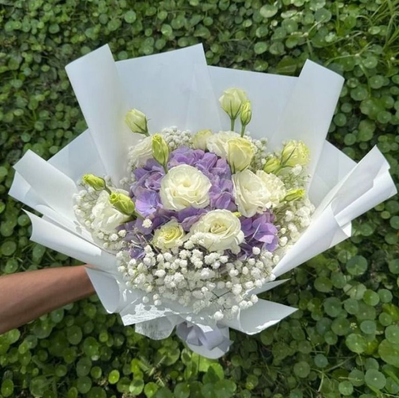[Preorder: 2 days] Purple Hydrangea Eustoma Baby breath Bouquet