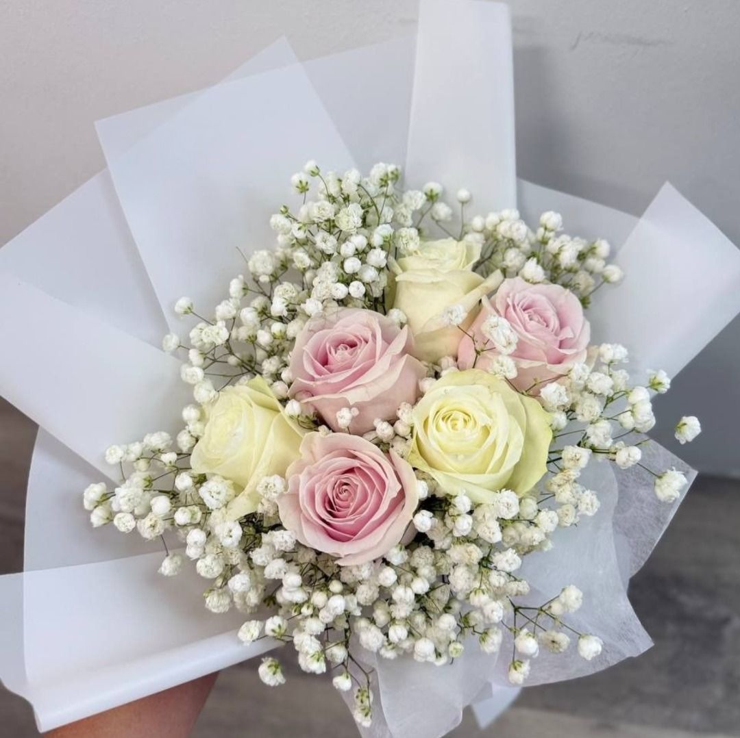 6 Fresh Mix Pink & White Roses & Baby's Breath Bouquet