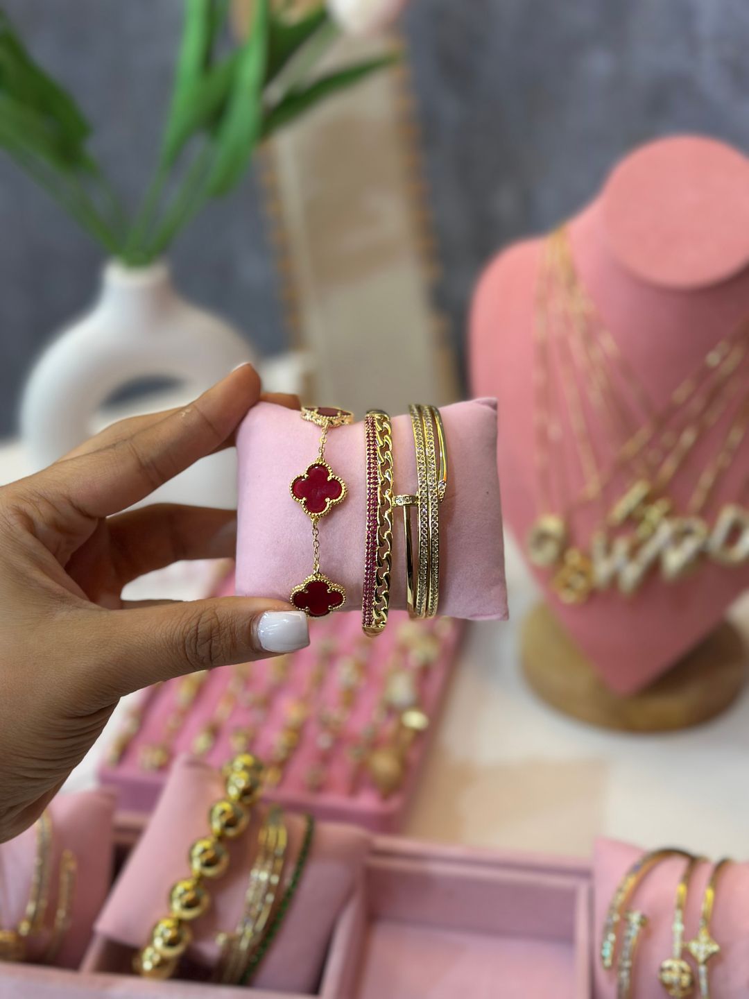 Brazalete circonia clavo