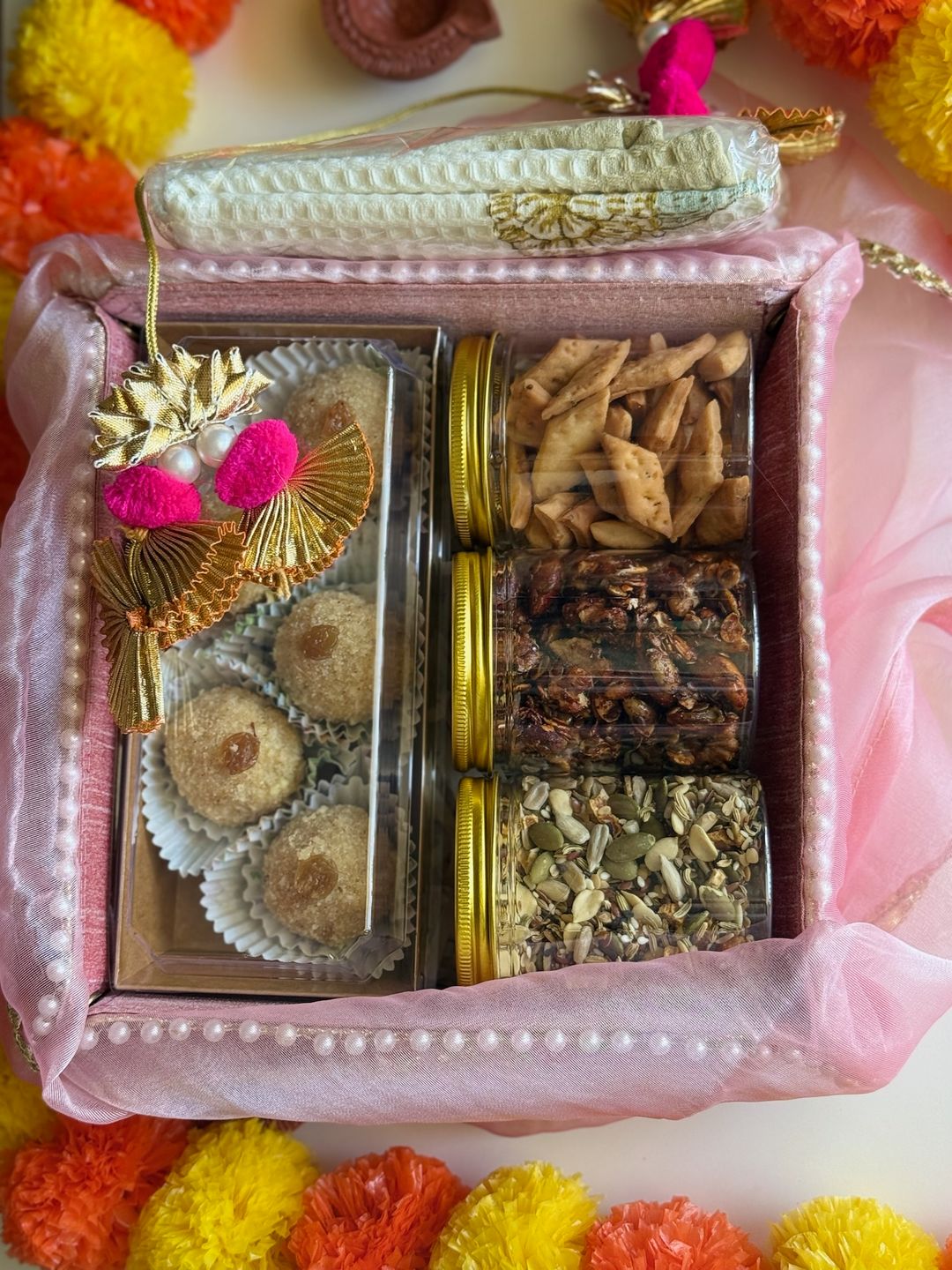Hamper  - 1