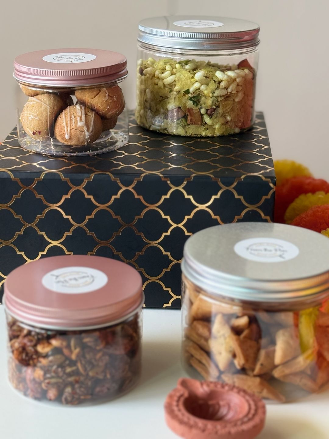 Four Jar Hamper 