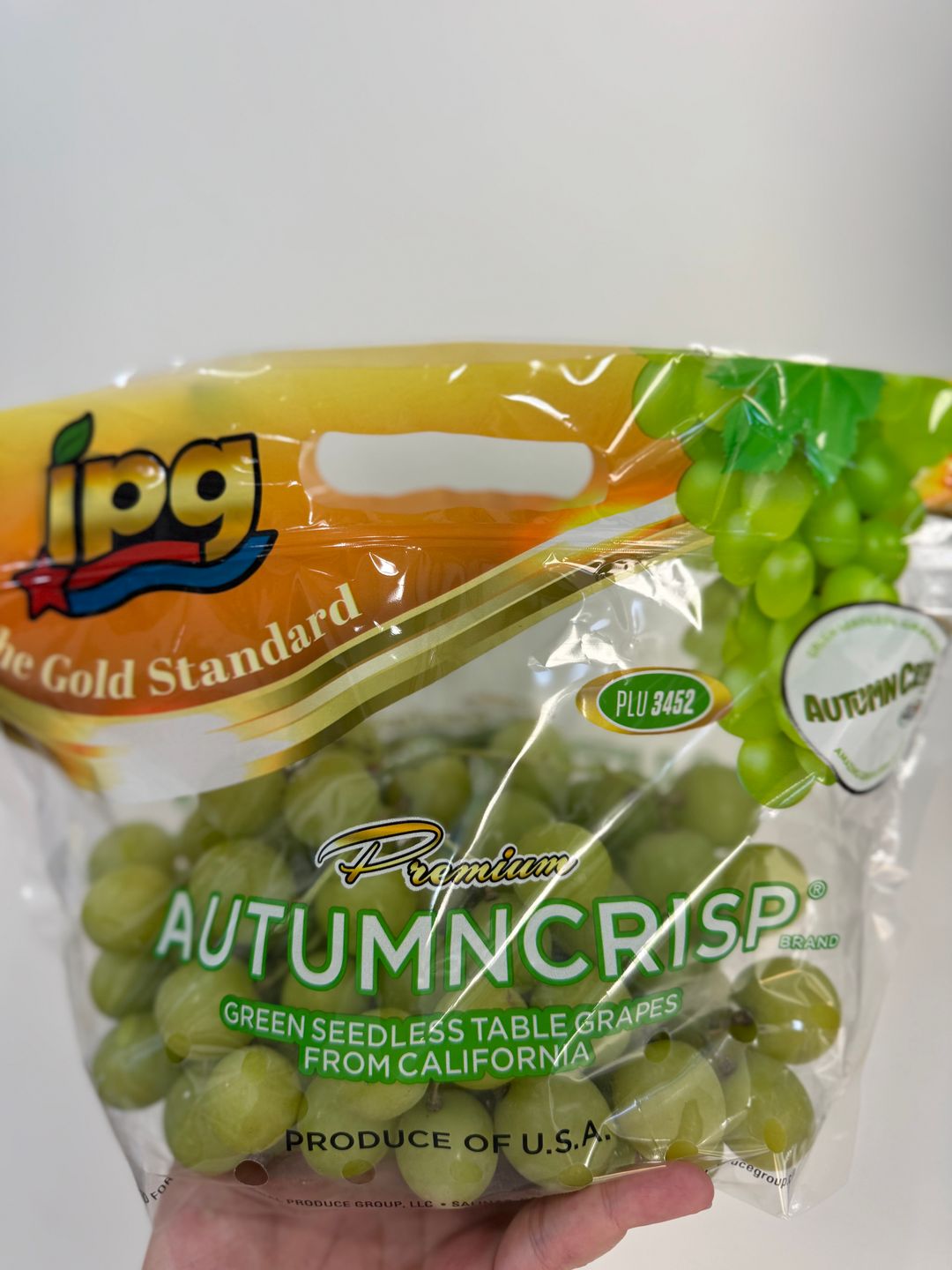 USA IPG  AutumnCrisps Green Grapes 