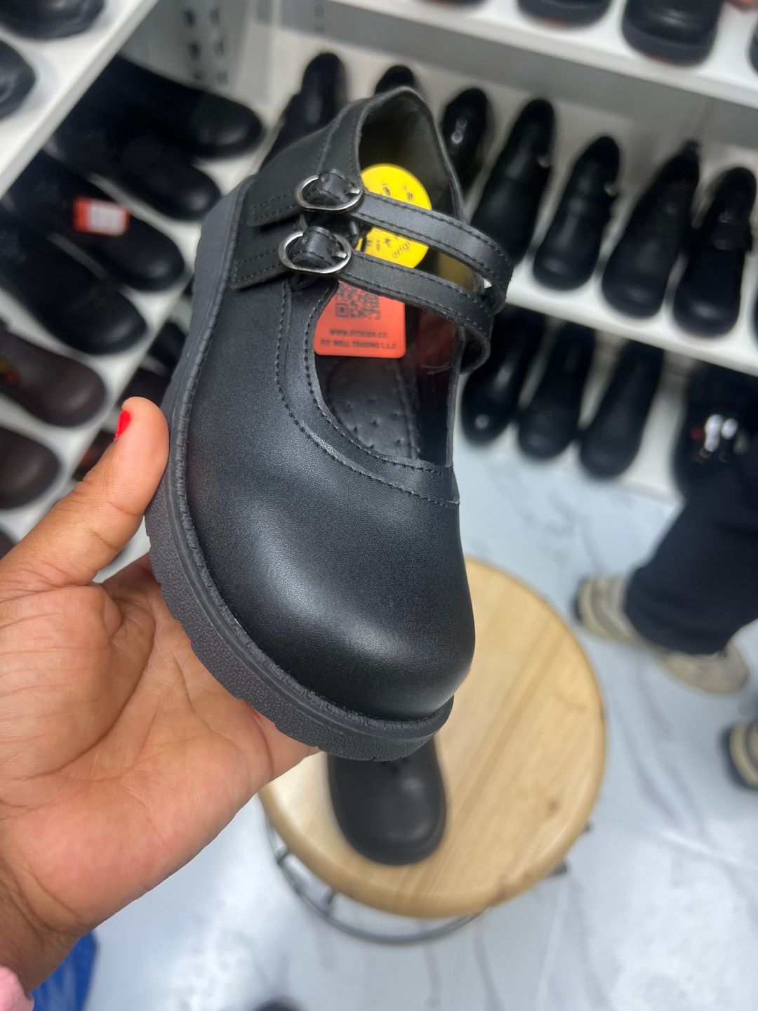 Fitkids  shoes Girls  size 37-42 ya kufuta 39000
