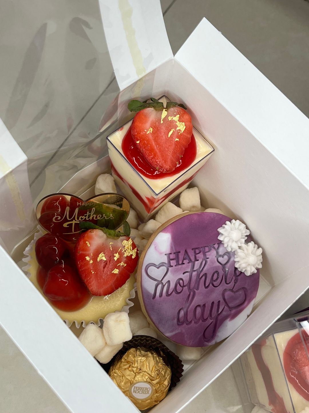 Mini Dessert Box