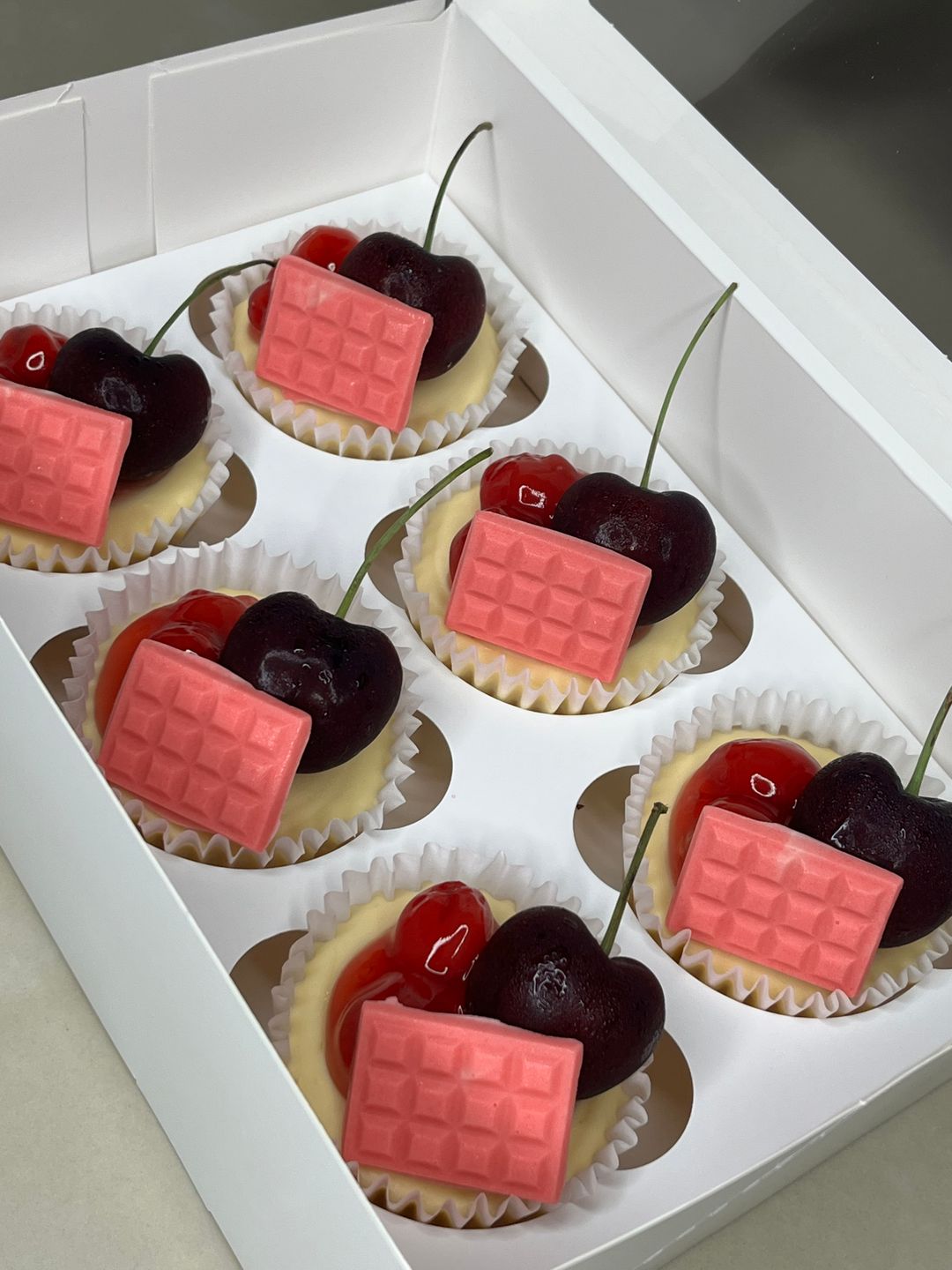Cheesecake Cupcakes (6)