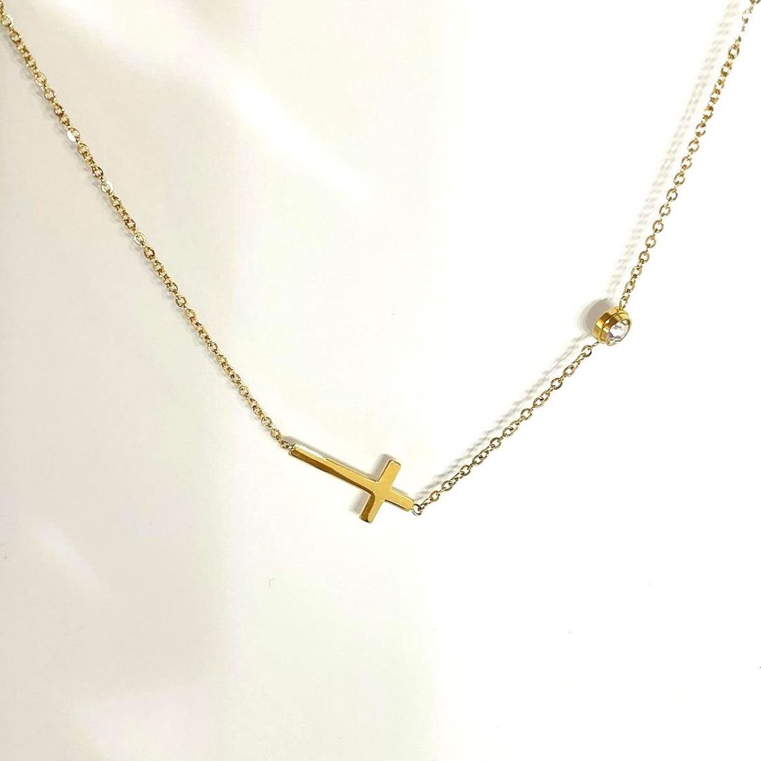 Cross necklace