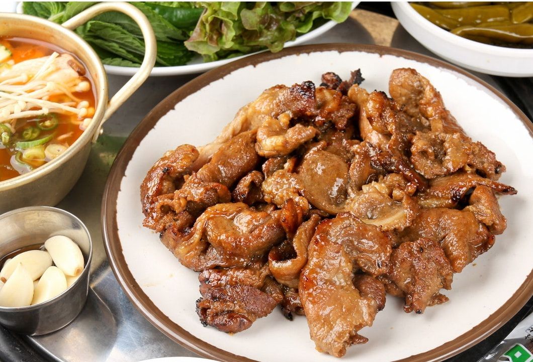 기사식당 돼지불백 (3인분)