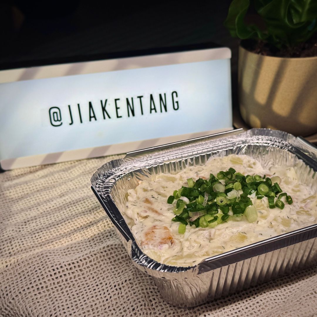 Rustic Potato Salad (Toppings: Spring Onion)