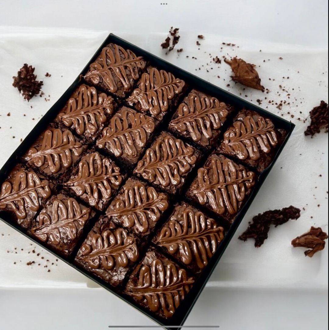 B Brownies | Classic Fudge Brownie 