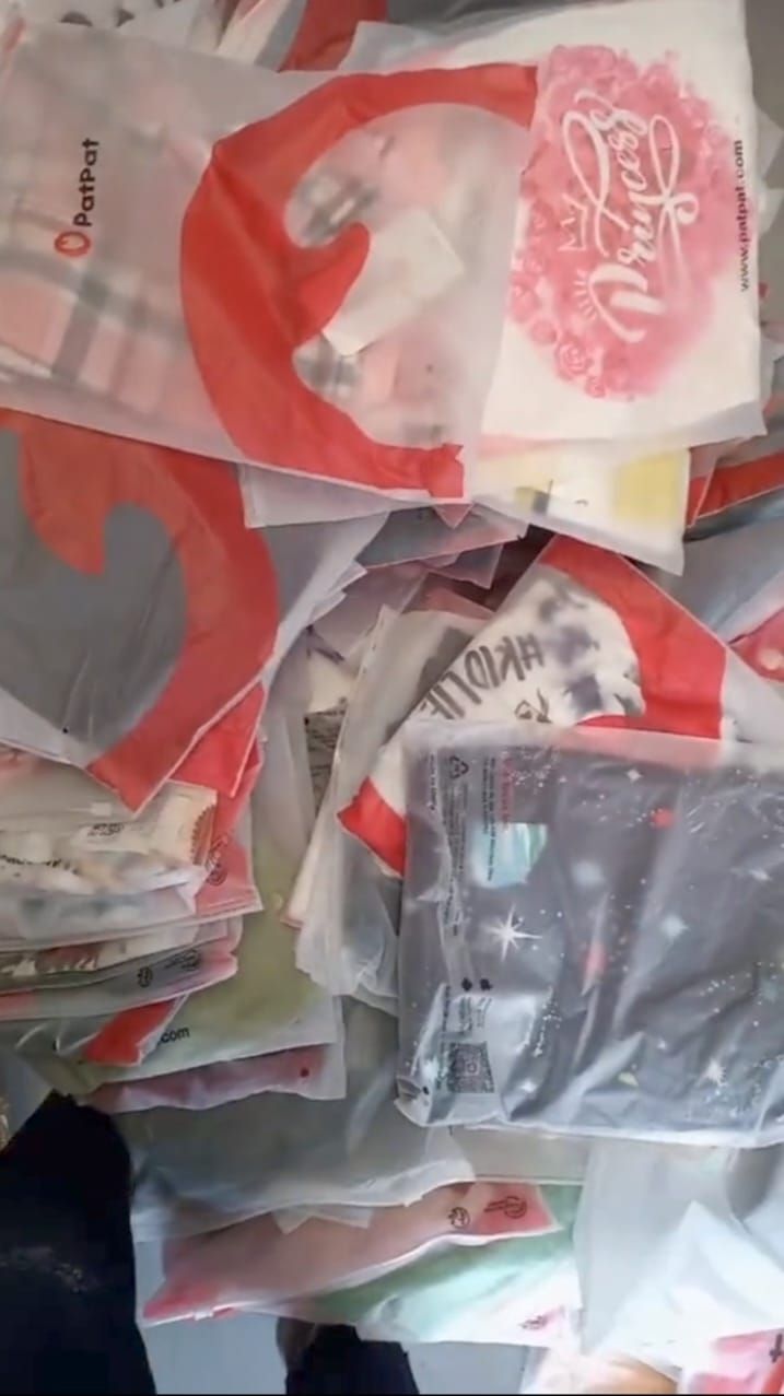 Mixed summer kids clothes ( bales)