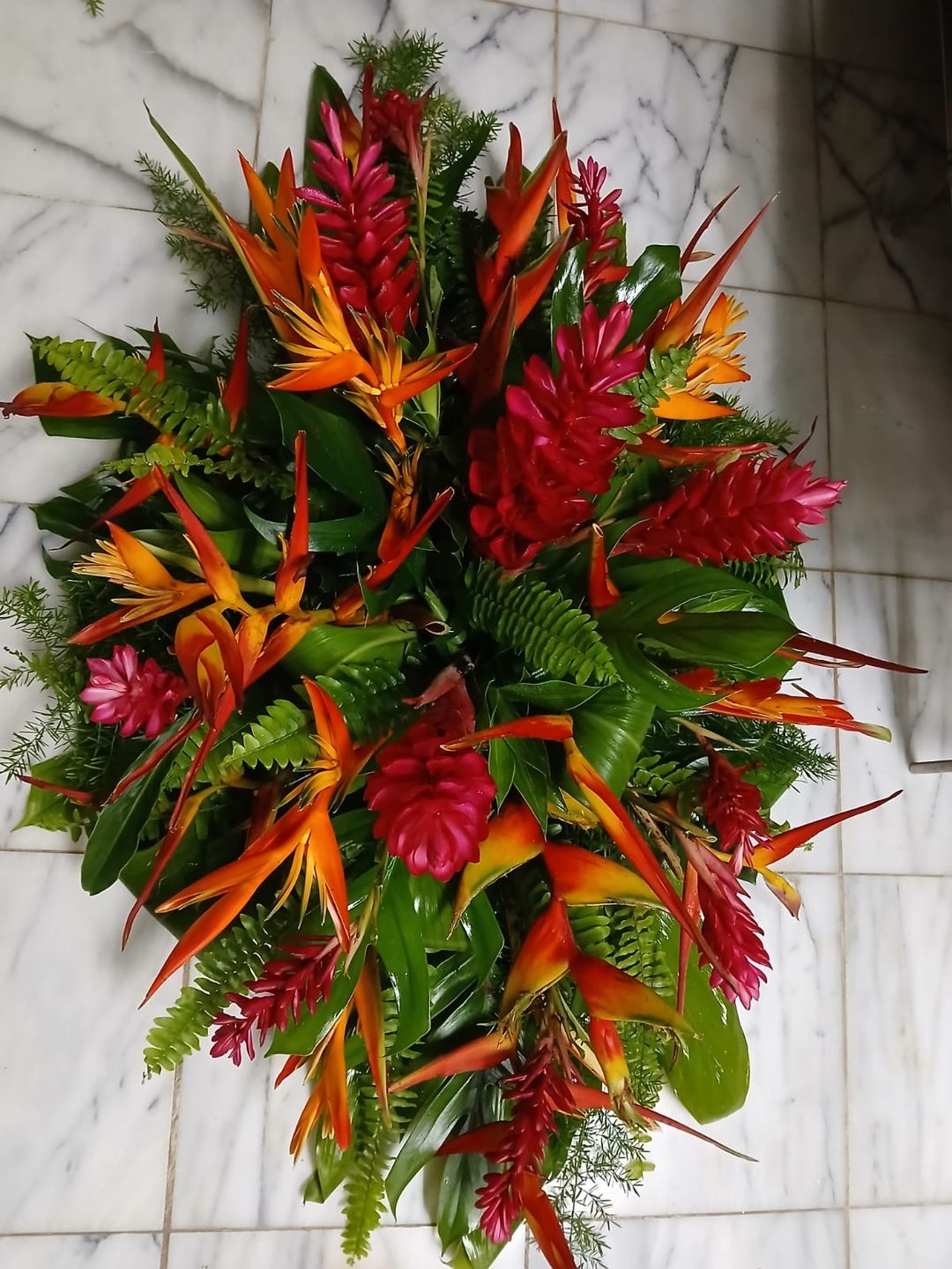 Full spray - tropical flowers